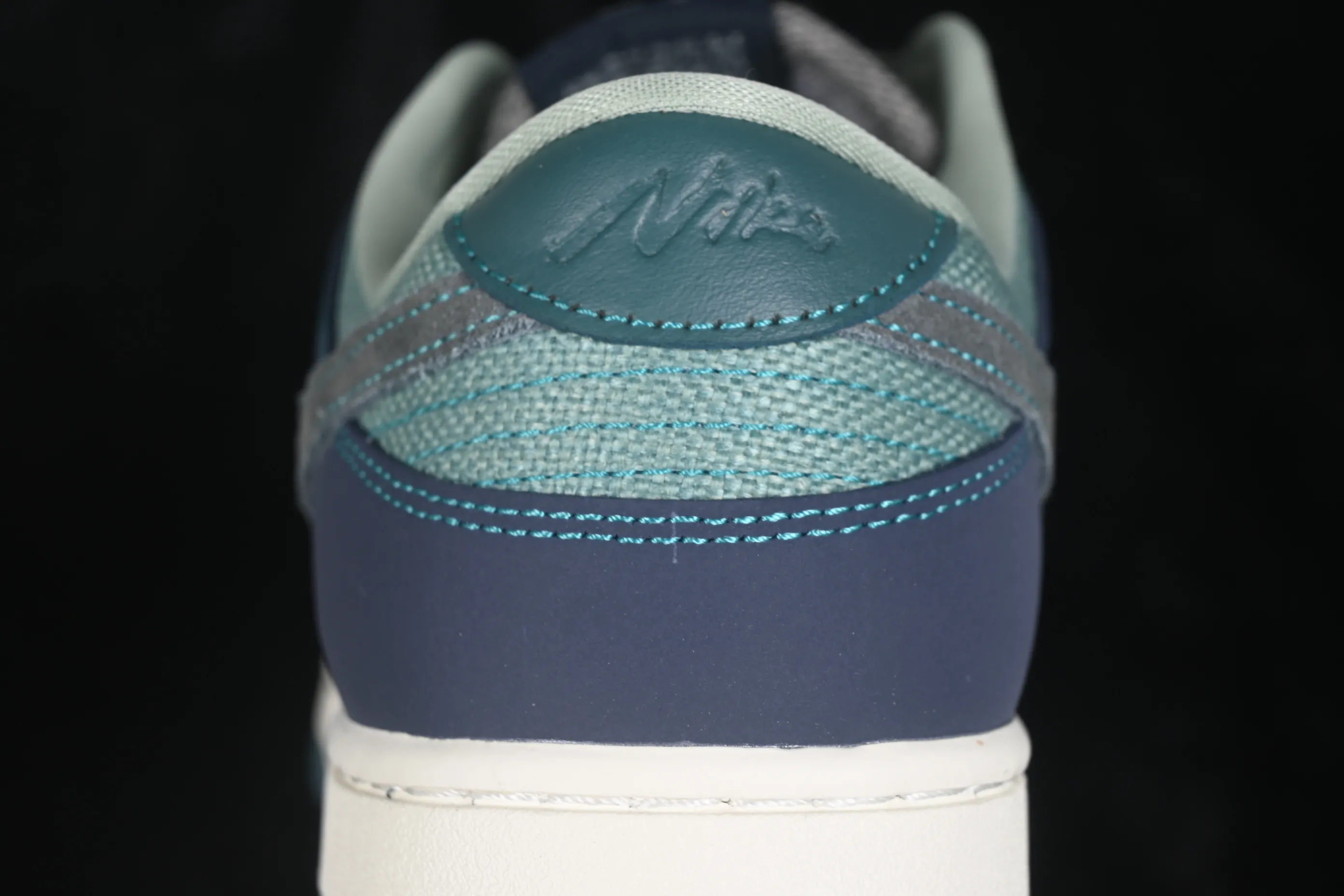 All categories Nk SB Dunk Series Nk SB Dunk Low High-end customized low-top sneakers Nike SB Dunk Low SB low-top casual sneakers IH1942-002